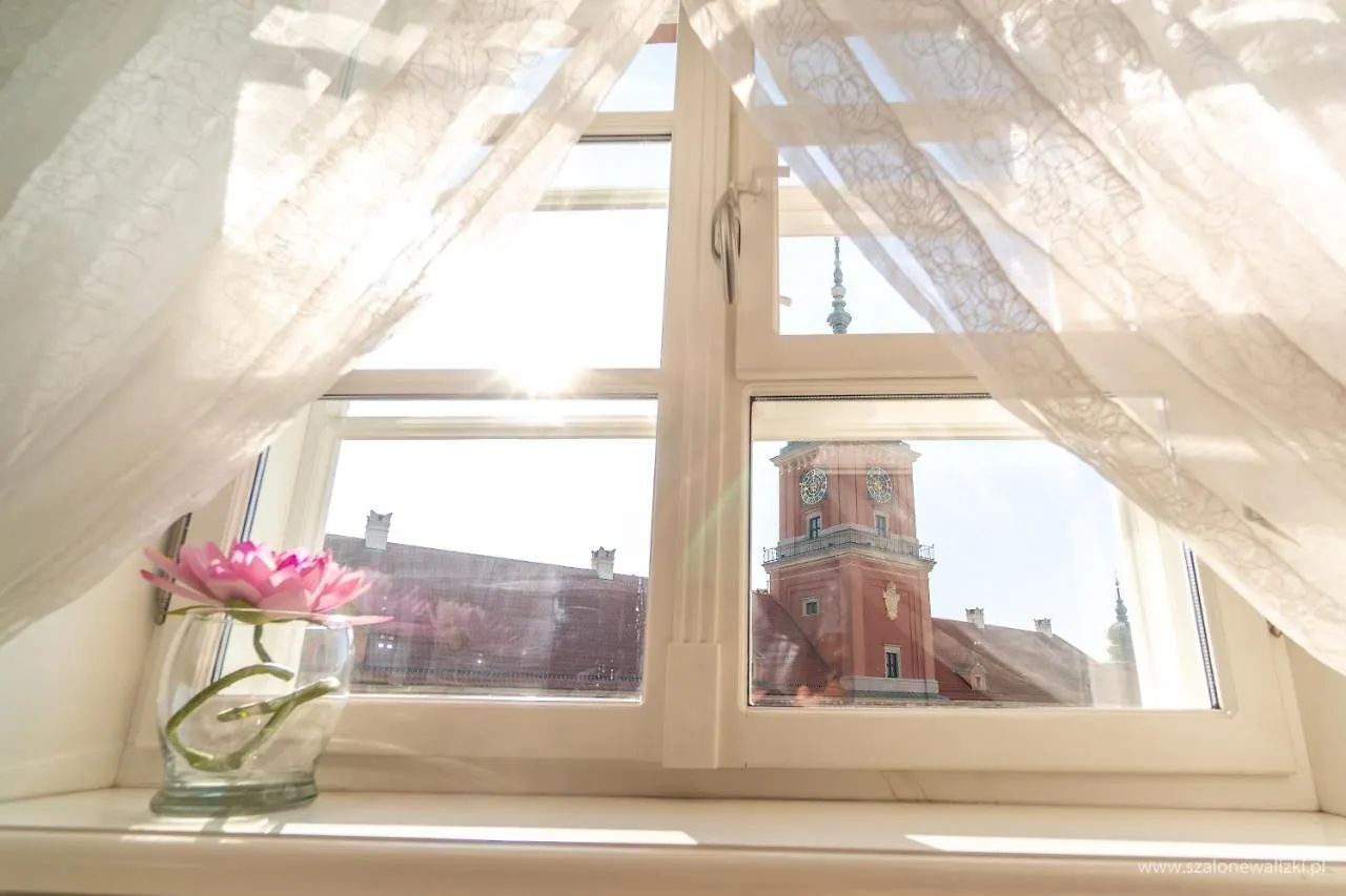 Royal Warsaw Apartment