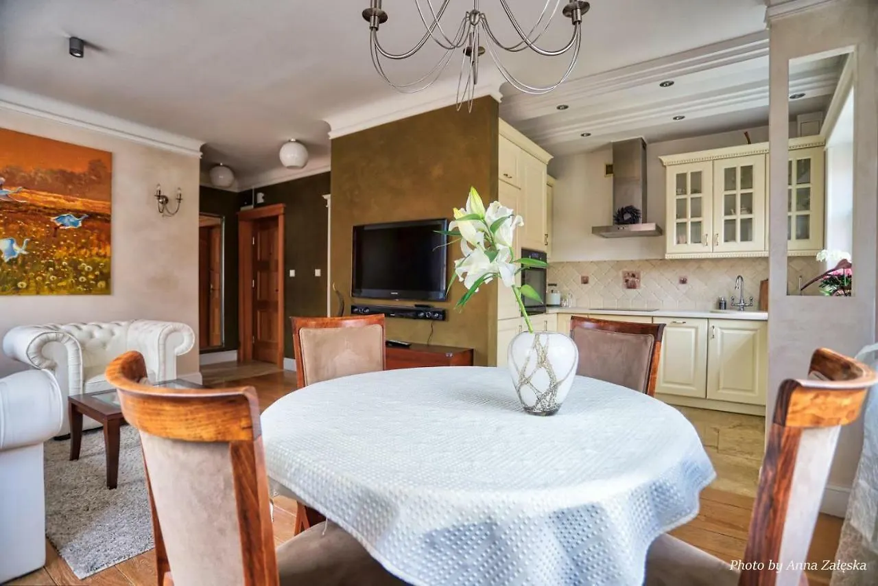 Royal Warsaw Apartment Poland